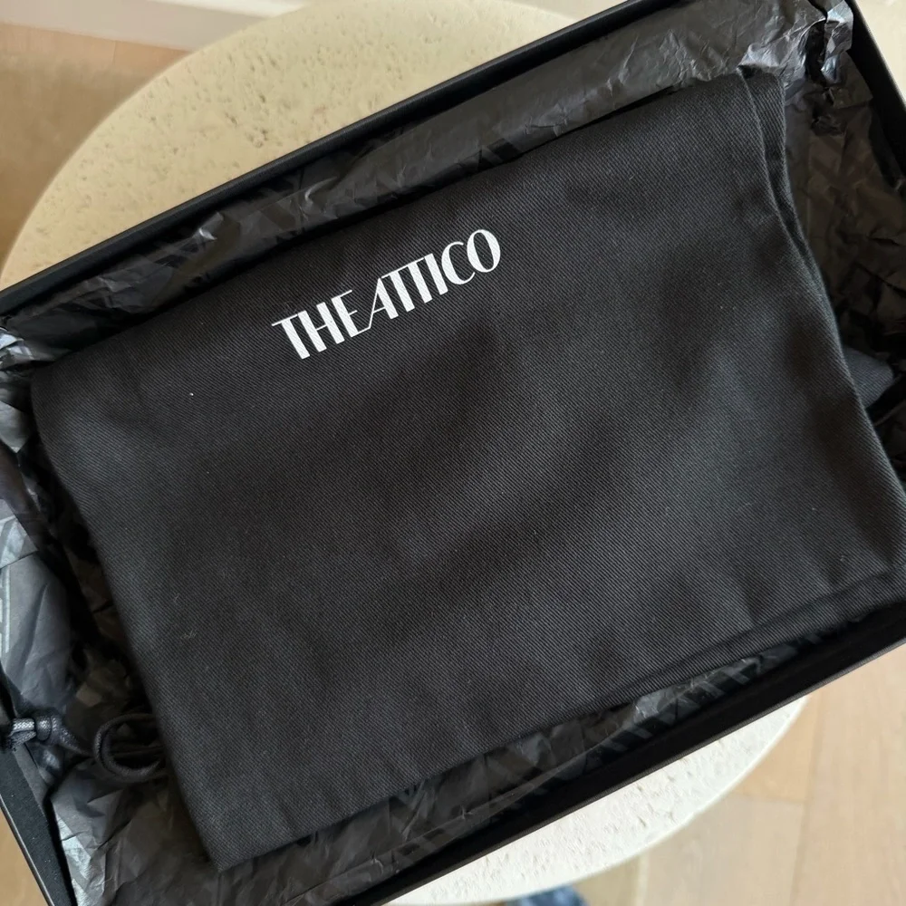 The Attico Cheope patent black pumps, size 37